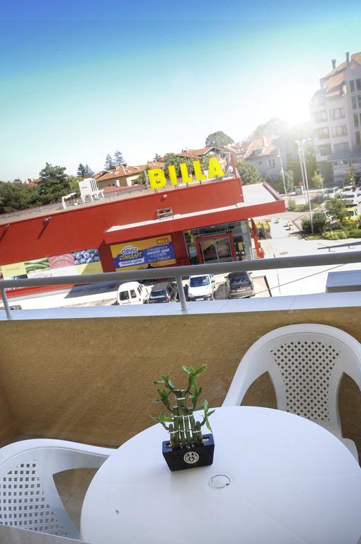 Derelli Elegance Apartment София Стая снимка