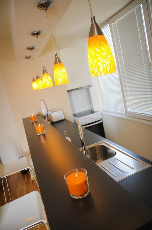 Derelli Elegance Apartment София Стая снимка