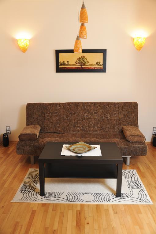 Derelli Elegance Apartment София Стая снимка